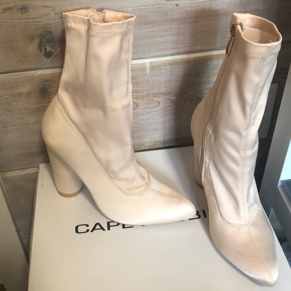 Cape Robbin nude blush sock heels - Picture 2 of 3